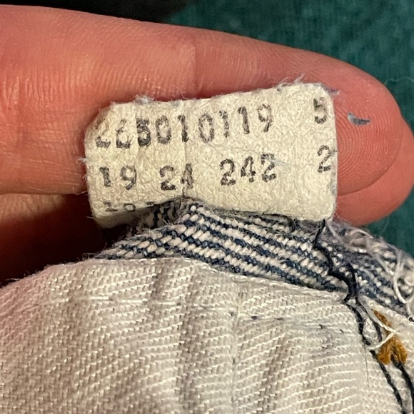 Vintage 501 shrink to fit women’s specific levis - Picture 5 of 12